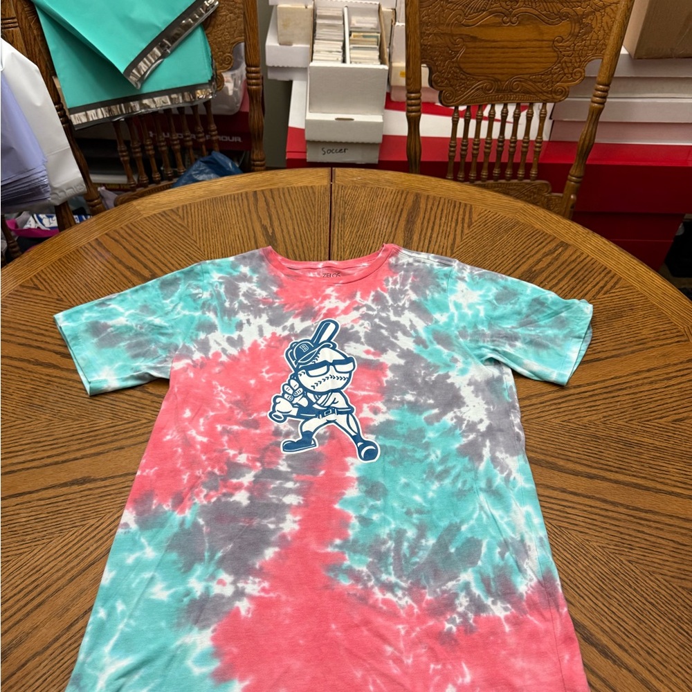 ZELOS Red and Blue Short Sleeve Tee